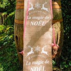 chemin de table Jute "La Magie de Noel"