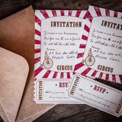 Invitations "Circus" à rayures rouges et blanches + enveloppes