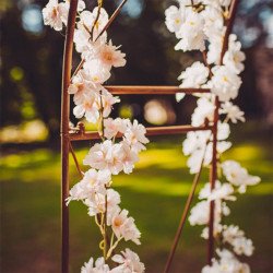 Guirlande de fleurs de cerisier rose