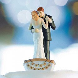 Figurine Couple Dansant sur une barque