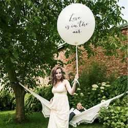 Ballon XXL "Love is in the air" Noir & Blanc - 1M