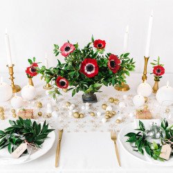 Décoration de table avec bougie ronde blanche