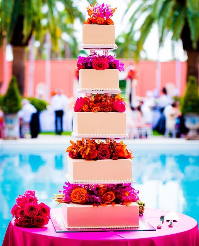 gateau de mariage tropical